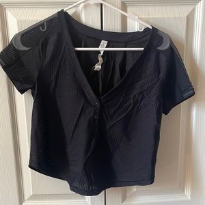 Lululemon Mesh Crop Tee